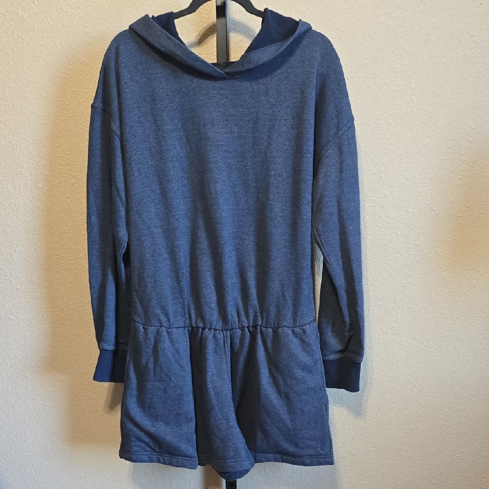 NWOT FP Movement Such A Flirt Sweatshirt Romper.  Small